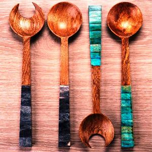 Servidor de Ensaladas de Madera de Cuerno Color Marrón, Resina Personalizada Ecológica, Apto para Lavavajillas, Utensilios para Ensaladas, Cocina Casera, Hecho en India - Product Image 2