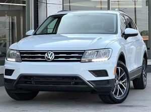 Offre d'occasion 2020 Volkswagen Tiguan 2.0T SE FWD 2.0L TSI DOHC SUV automatique à 8 vitesses - Product Image 2