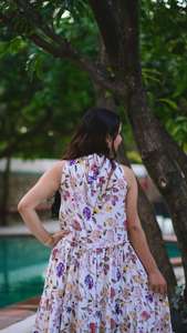 ชุดแม็กซี่เดรสผูกคอสำหรับผู้หญิงชุดเดรสยาวแต่งชั้นลายดอกไม้สีฟ้าปักลายดอกไม้ชุดกระโปรงบาน - Product Image 4