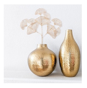 Best Sale Prices Metal Texture Flower <b>Vase</b> <b>Gold</b> Plated for Home Tabletop Decoration Oval Shape Floor Flower <b>Vases</b> - Product Image 3
