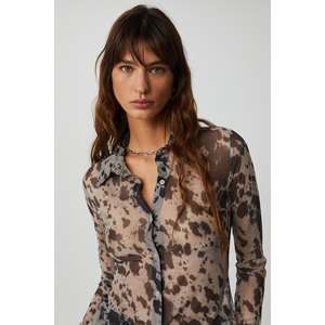 Chemise moulante en tulle transparente pour femme Caitlin de GRIMELANGE - Product Image 5