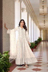 Fausse georgette lourde et soie Santos terne avec organza dupatta avec semi-cousu - Product Image 2