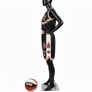 Ensemble short et maillot de basket-ball pour femmes, tissu en maille polyester respirant de qualité supérieure, 160 GSM, panneaux latéraux contrastés, logo personnalisé, ensembles pour femmes - Product Image 3