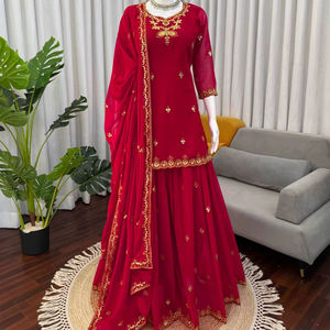 Traje Sharara Bordado Premium para Mujer, Atuendo Tradicional Indio con Dupatta para Bodas, Festivales y Eventos - Product Image 1