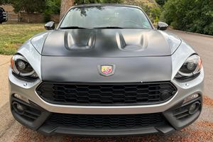 Auto Usado Confiable, Fiat 124 Spider Abarth 2018 - Product Image 1
