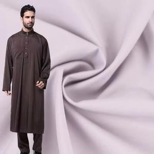 OEM Vêtements islamiques arabes de Dubaï Thobe ethnique à manches courtes pour hommes Thobes Thobe musulman de couleur unie pour hommes - Product Image 2