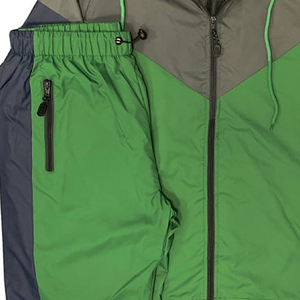 Conjunto de chándal cortavientos ligero para hombre Logotipo personalizado Rendimiento Confort Estilo de calle para la posición del logotipo frontal de invierno - Product Image 4