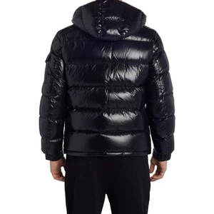 Chaqueta acolchada con capucha para hombre, abrigo grueso impermeable a prueba de viento con aislamiento, ropa de invierno de moda para exteriores - Product Image 6
