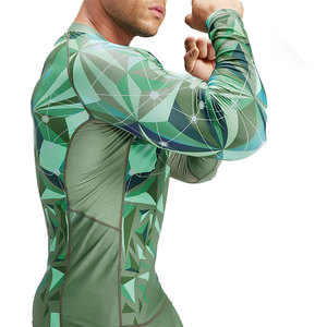 เสื้อรัดกล้ามเนื้อสำหรับผู้ชาย BJJ MMA ผลิตโดย OEM ผ้าสแปนเด็กซ์ พิมพ์ลายด้วยความร้อน แขนยาว ผ้า 260 กรัม คุณภาพสูง - Product Image 6