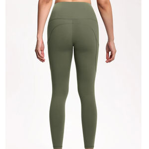 Ensemble de yoga pour femmes de quantité minimale de commande basse dernier style vente directe d'usine ensemble de yoga pour femmes body de haute qualité vêtements de sport à séchage rapide pour femmes - Product Image 2