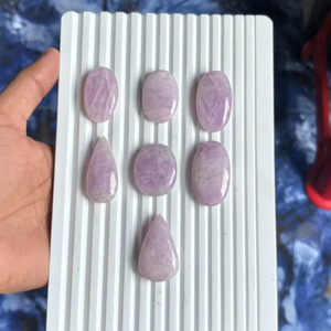 Cabujones de Kunzita Rosa de Alta Calidad, Piedras Preciosas Sueltas de Forma Mixta, Cristal de Kunzita Natural para la Fabricación de Joyas Curativas - Product Image 1