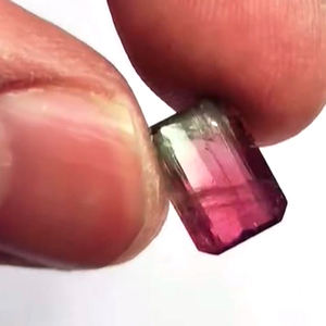 1ชิ้นพลอยทัวร์มาลีนธรรมชาติ10x8มม. ตัดเป็นชิ้นสี่เหลี่ยม3.45ก้อนก้อนก้อนพลอยสังเคราะห์สีเขียวชมพูสำหรับทำเครื่องประดับ - Product Image 3