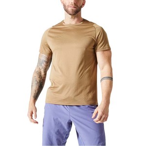 Camiseta de secado rápido para hombre, camisetas de verano de diseño personalizado de poliéster sostenible con estampado anticontracción de Color sólido para hombre - Product Image 1