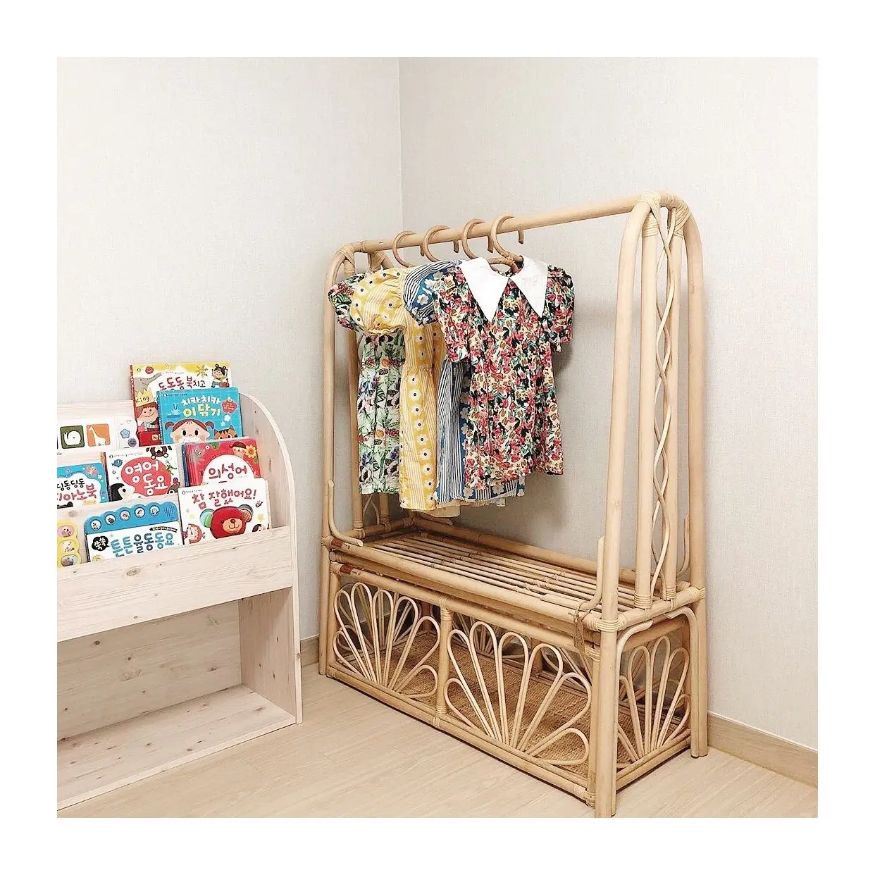 Sustainable eco friendly cloth drying hanging rack natural rattan clothes racks from Vietnamese manufacturer