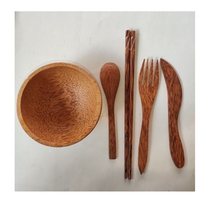 100% Vaisselle de cuisine de service personnalisée en vrac naturel mélange cuillère en bois petites cuillères en bois du Vietnam - Product Image 1