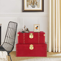 Conjunto de 3 Baús de Armazenamento Metálicos Vermelhos |   Caixa Decorativa de Ferro com Ferragens Douradas |   Organizadores de Sala de Estar Crimson