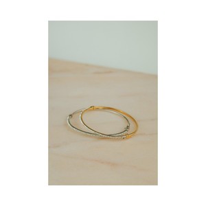Pulsera de Brazalete Vintage para Mujer de Alta Calidad al por Mayor, con Cristales Amarillos y Blancos de 51x61mm, Chapada en Oro de 18K y Plata de Ley 925 - Product Image 3