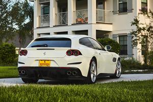 Ferrari GTC4Lusso Plus 2019 Usado en Buen Estado, Sin Accidentes, Volante a la Izquierda/Derecha - Product Image 3