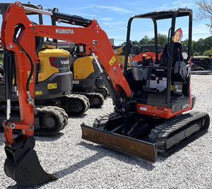 Mini excavatrice 1.8 tonnes fournisseur chenille Kubota moteur pelle pour vente ferme excavatrice d'occasion prix des machines - Product Image 4