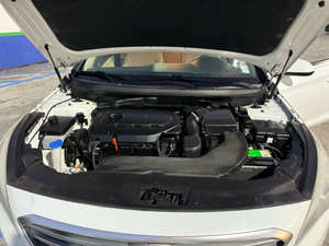 Hyundai Sonata SE Usado, Año 2015 - Product Image 2