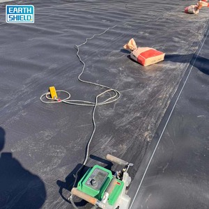 Membrane imperméable en HDPE stabilisée aux UV, épaisseur 1-2 mm, couleur noire, longue durée de vie, géomembrane HDPE - Product Image 2