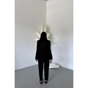 Ensemble veste et pantalon en lin noir pour femme - Costume élégant et stylé - Product Image 1