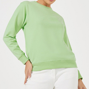 Nouveau sweat-shirt pour femme à manches longues et col rond, imprimé avec un logo personnalisé, coupe classique, tenue tendance pour l'hiver - Product Image 2