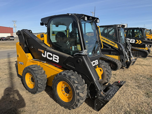 Cargadora Compacta de Ruedas JCB 270 de Calidad, Tipo Cabina, para Trabajo Agrícola, Construcción y Manejo de Materiales - Product Image 4