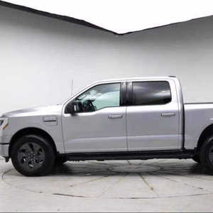 รถกระบะ 4 ประตู ปี 2024 มือสองสภาพดี ขายดีที่สุด มอเตอร์คู่ ภายในทันสมัย ระยะทางวิ่งไกล เกียร์อัตโนมัติ หลังคาพาโนรามา - Product Image 1