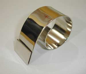 Laiton or nervuré Design fantaisie Style moderne luxe pas cher rond de serviette pour décor de Table pas cher vaisselle en vrac métal or rond de serviette - Product Image 2