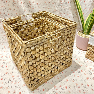 PANIER DE HYACINTHE D'EAU À Motif De Fleurs Robuste Avec Cadre En Fer Parfait Pour Le Stockage À La Maison Et Au Bureau Décoration À La Maison - Product Image 4