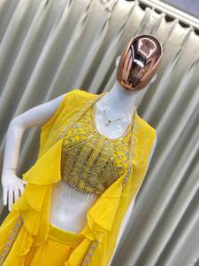 ชุดสามชิ้นสไตล์โมเดิร์นระดับพรีเมียม - กางเกงโดติจีบระบาย ผ้าปักลายเสื้อโคธี แห้งเร็ว เหมาะสำหรับงานแต่งงาน ผลิตโดยผู้ผลิตโดยตรงจากอินเดีย - Product Image 3