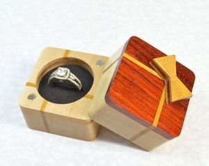 Handcrafted <b>Foldable</b> Reing <b>Box</b> for Jewelry Functional Design - Product Image 6