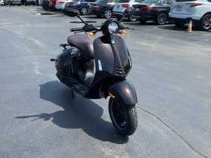 BONNE OFFRE POUR LES Vespas <span class=keywords><strong>946</strong></span> 10 Anivversario 2026, prêtes à être expédiées dans le monde entier - Product Image 3