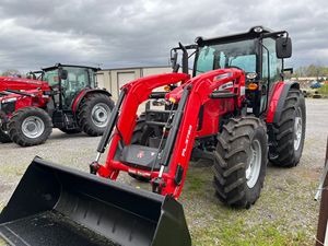 รถแทรกเตอร์มือสองคุณภาพสูง Massey Ferguson 6700 พร้อมระบบส่งกำลังที่มีประสิทธิภาพ โครงสร้างที่ทนทาน และระบบขับเคลื่อน 4 ล้อ มีจำหน่าย - Product Image 6