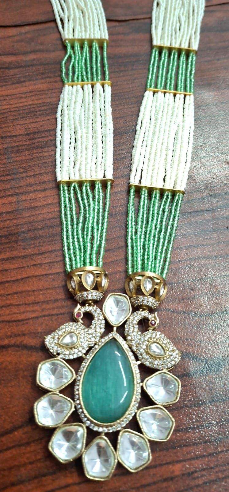 ทะเลสีเขียว