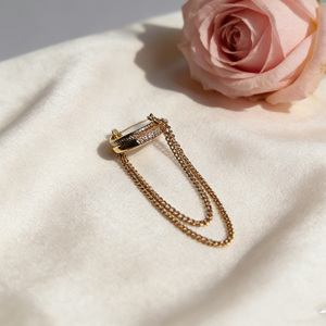 Boucles d'oreilles pendantes unisexes en acier inoxydable plaqué or 18 carats avec double chaîne et zircon - Product Image 5