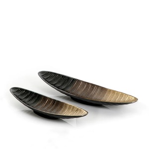 Plateau à fruits en métal avec design incurvé, vaisselle décorative de mariage en aluminium, plateau de service avec nouveau fini - Product Image 1