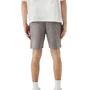 กางเกงขาสั้นผ้าโพลีเอสเตอร์สำหรับผู้ชายกางเกงขาสั้นแฟชั่นแนวสตรีท100% สูงสำหรับฤดูร้อนชุดวิ่งแบบลำลองออกแบบโลโก้ได้ตามต้องการ - Product Image 4