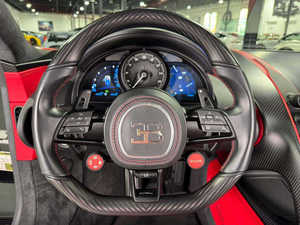 SUV Usado Ultra-Lujo 2024, Motor de 250kW, Transmisión Automática, Asientos, Techo Panorámico, Autonomía de 601-700km, Batería de 50-70kWh - Product Image 2