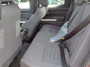 Toyota Tacoma TRD Off-Road Double Cab 4x4 Turbo Automatique Essence Sièges en Cuir Toit Ouvrant 2024 à Vendre - Product Image 5