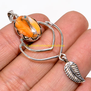 Pendentif en argent sterling 925 avec motif de feuille en cabochon de corail orange naturel - Product Image 4