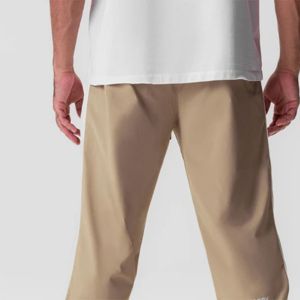 Pantalon de sport camouflage personnalisé pour hommes Pantalon de jogging camouflage confortable pour les sports et les activités de plein air - Product Image 6