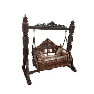 Trong nhà/ngoài trời wrought sắt trong nhà/ngoài trời Swing của thiết kế sang trọng Patio đồ nội thất Nordic vân sam để bán bởi Ấn Độ nhà sản xuất