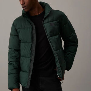Veste matelassée imperméable en nylon fin sur mesure, couleur forêt de minuit, col rabattu, poignets en tricot côtelé, grand chauffe-mains - Product Image 1