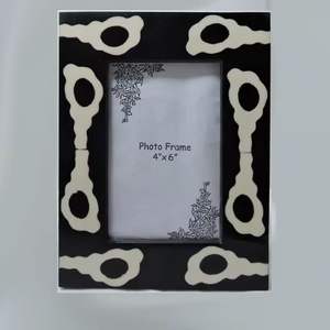 Cadre photo en résine écologique fait à la main avec panneau MDF pour la décoration de la chambre et du salon - Product Image 4