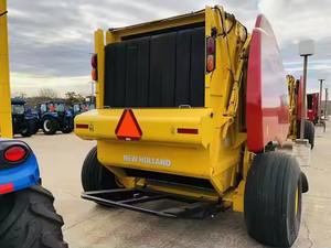 Nueva Enfardadora de Heno Redonda Massey Ferguson 1840 para Pequeñas Granjas, Componentes Centrales del Motor, Caja de Cambios, Alta Productividad, Garantía de 4 Años - Product Image 5