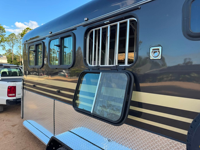 Remorque de transport pour 3 chevaux ICON 3HAL 2026 de 5 pieds/14 pieds/16 pieds/20 pieds, personnalisée pour club équestre, avec logement habitable