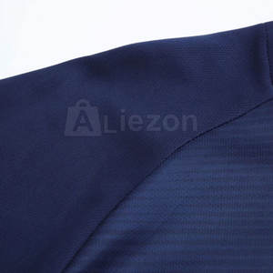 Vente en gros 2025 Prix raisonnable Uniforme de football de dernière couleur Uniforme de football de bonne qualité pour hommes - Product Image 4