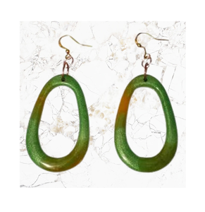 Pendientes redondos de resina verde para mujeres y niñas, llamativos pendientes colgantes, diseño elegante, regalo, uso de fiesta, más vendidos - Product Image 2